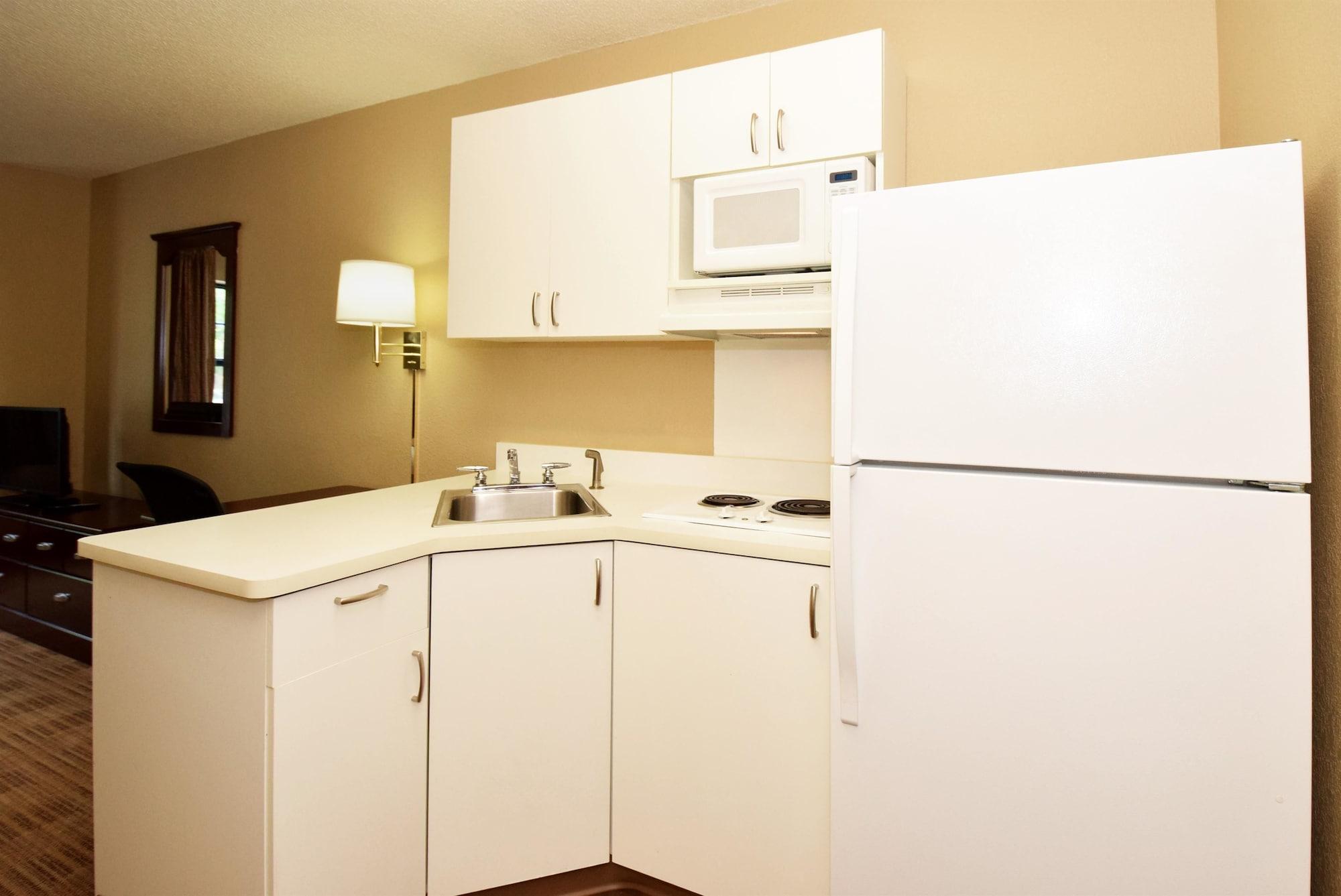 Extended Stay America Suites - Detroit - Metropolitan Airport Romulus Ngoại thất bức ảnh