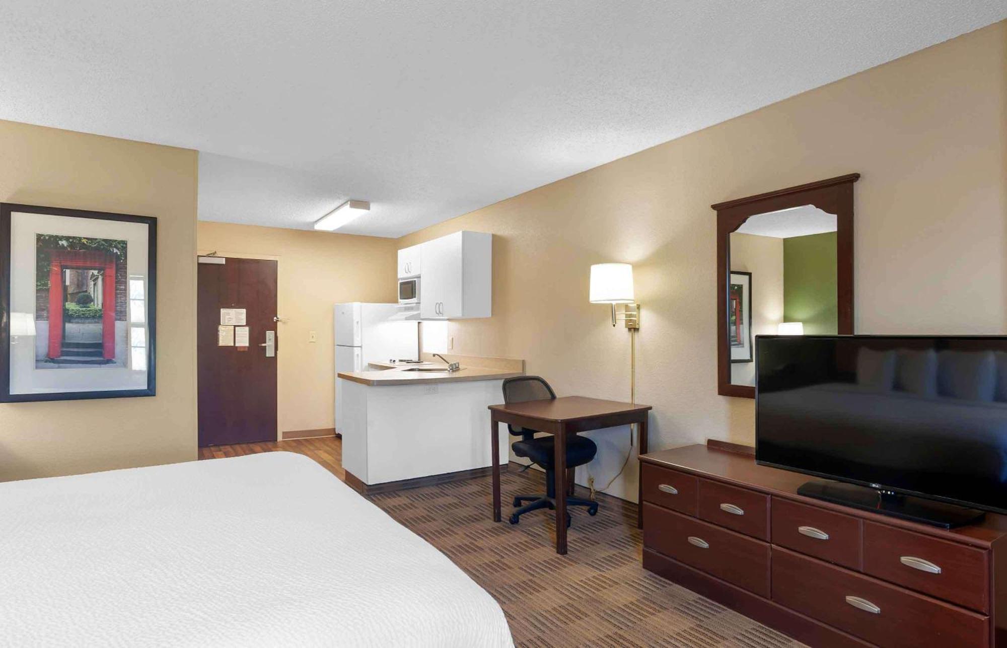 Extended Stay America Suites - Detroit - Metropolitan Airport Romulus Ngoại thất bức ảnh