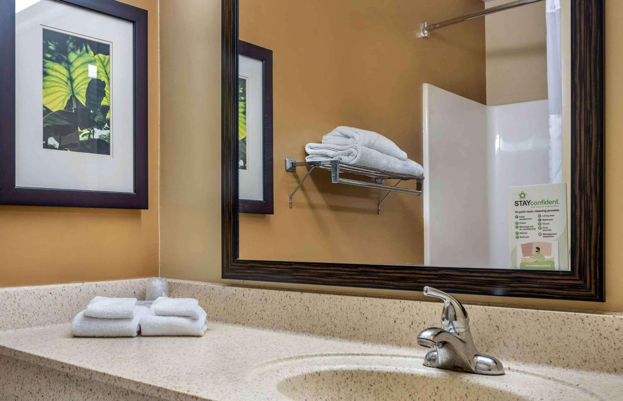 Extended Stay America Suites - Detroit - Metropolitan Airport Romulus Ngoại thất bức ảnh