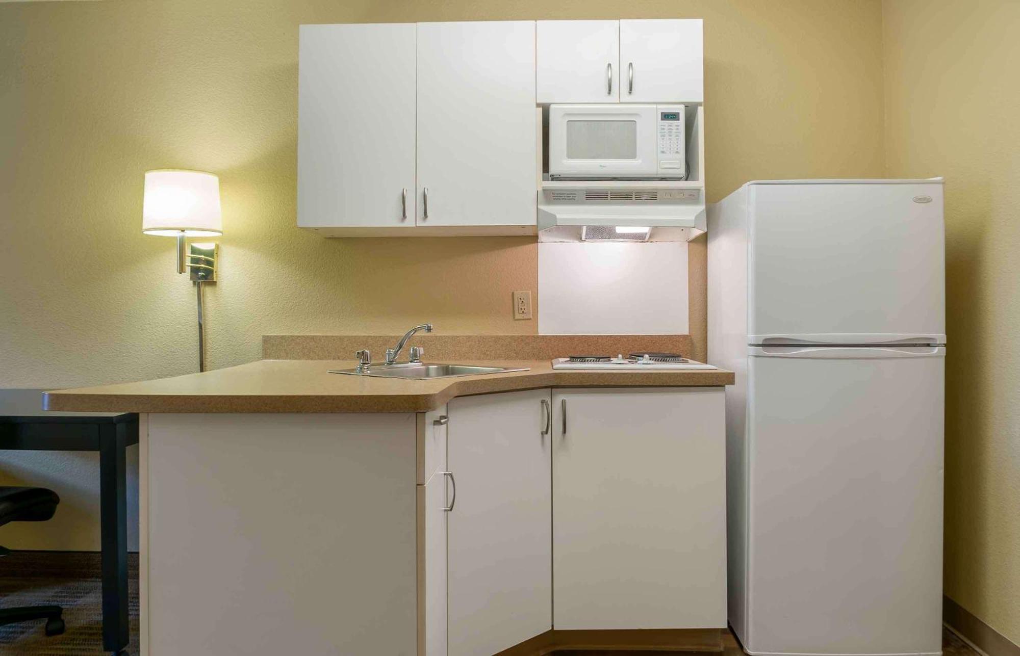 Extended Stay America Suites - Detroit - Metropolitan Airport Romulus Ngoại thất bức ảnh