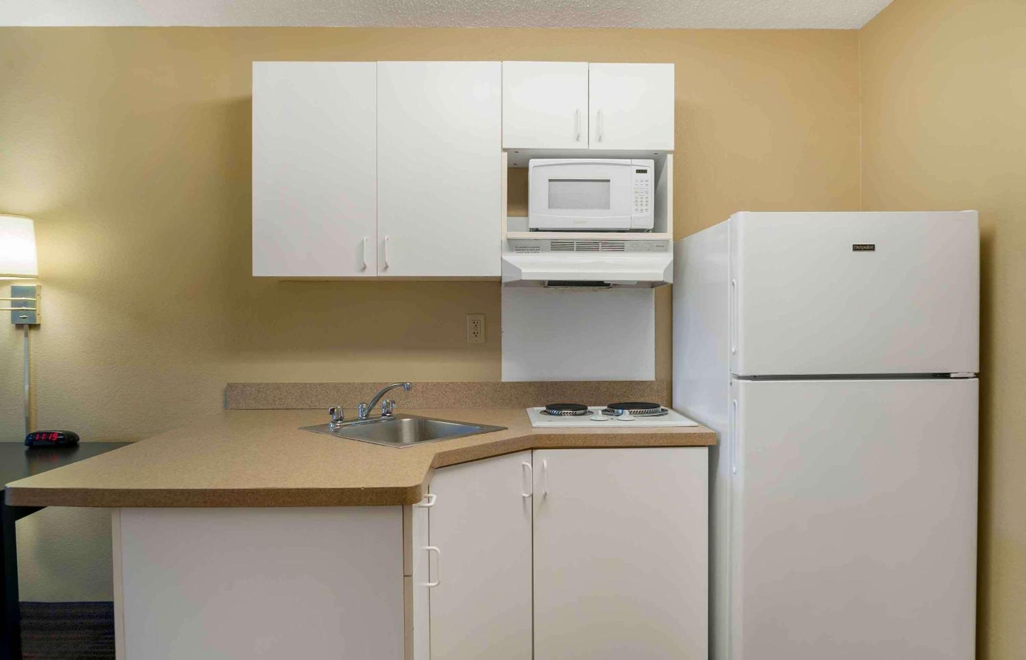 Extended Stay America Suites - Detroit - Metropolitan Airport Romulus Ngoại thất bức ảnh