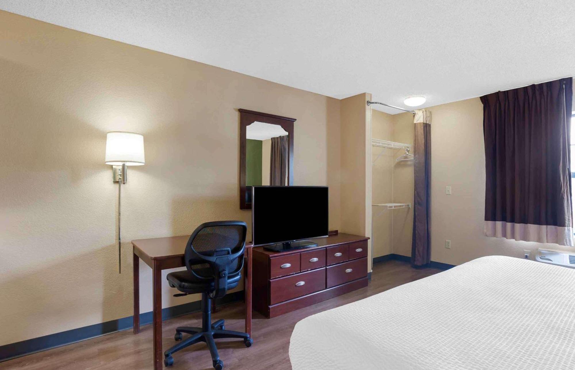 Extended Stay America Suites - Detroit - Metropolitan Airport Romulus Ngoại thất bức ảnh