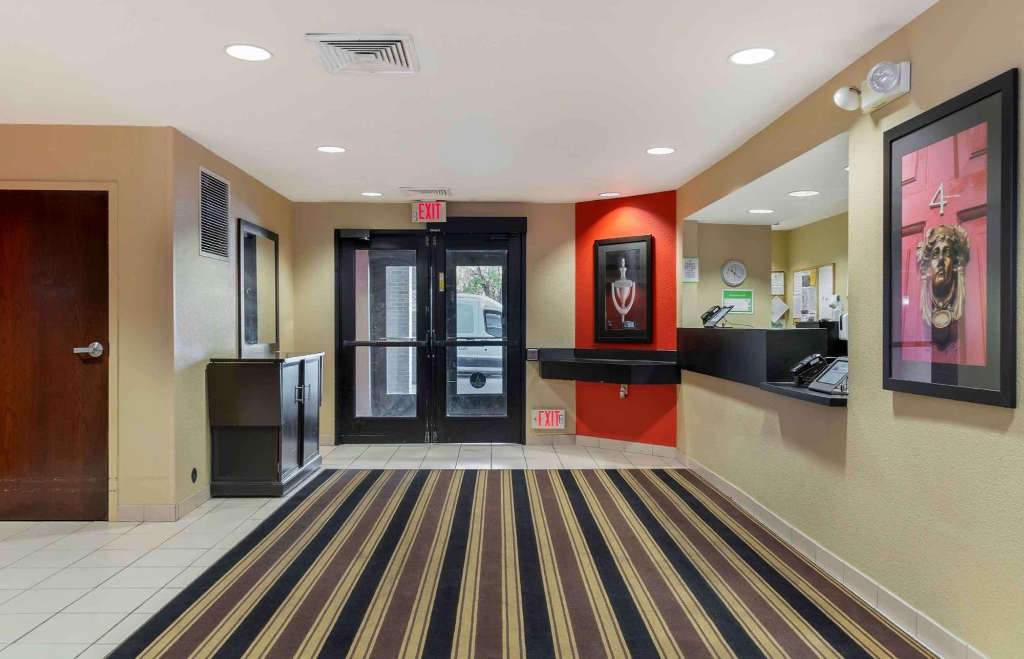 Extended Stay America Suites - Detroit - Metropolitan Airport Romulus Ngoại thất bức ảnh