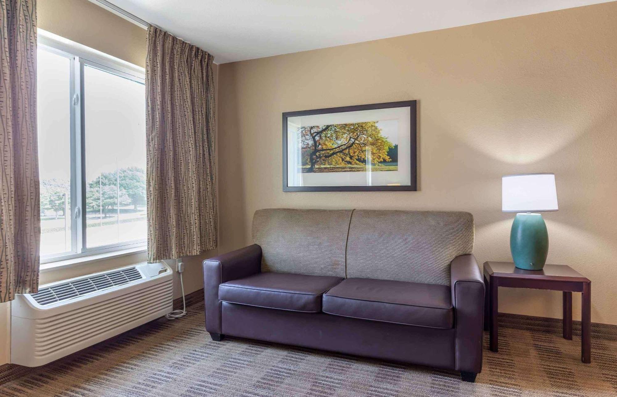 Extended Stay America Suites - Detroit - Metropolitan Airport Romulus Ngoại thất bức ảnh